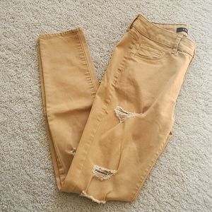 Refuge Mustard Distressed Jeans Skinny Size 2 Inseam 27